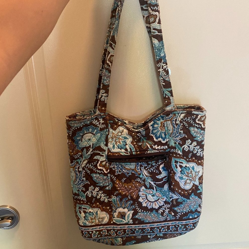 Vera Bradley Bucket Tote - RETIRED Java Blue